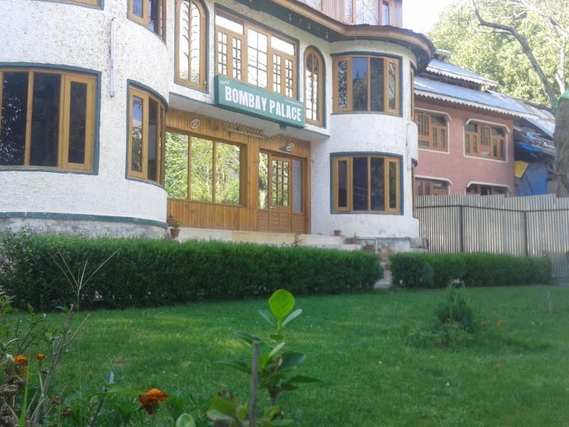 Oyo 5472 Bombay Palace Pahalgām Εξωτερικό φωτογραφία