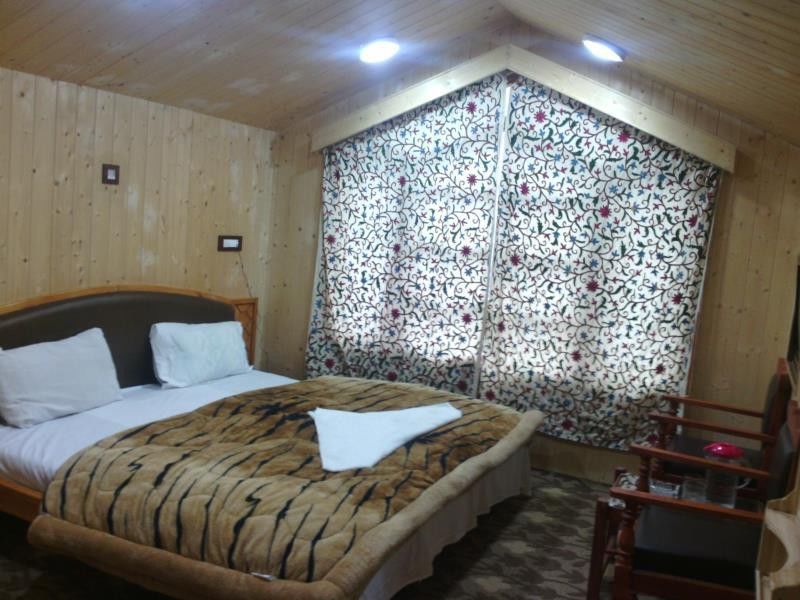 Oyo 5472 Bombay Palace Pahalgām Εξωτερικό φωτογραφία